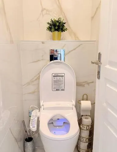 With Amazing View Of With Private Parking Paris