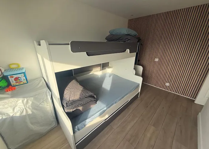 With Amazing View Of With Private Parking Lägenhet Paris